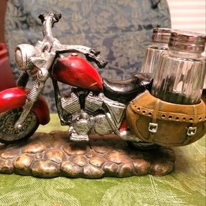 Motorcycle Salt and Pepper Shaker Set